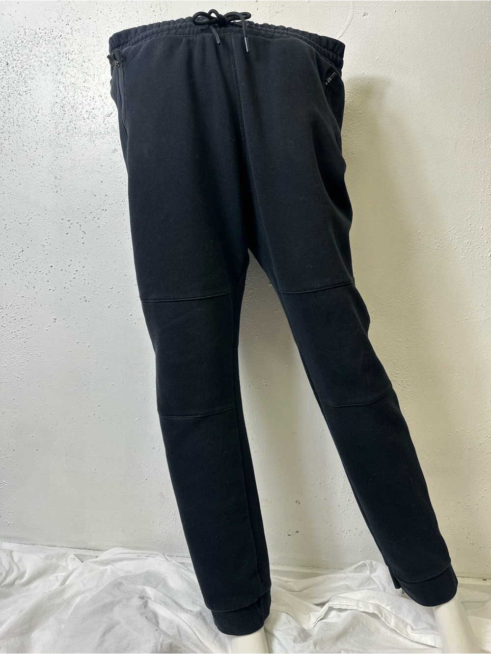 H&M Skinny Fit Large Black Jogger Sweatpants Zip Pockets